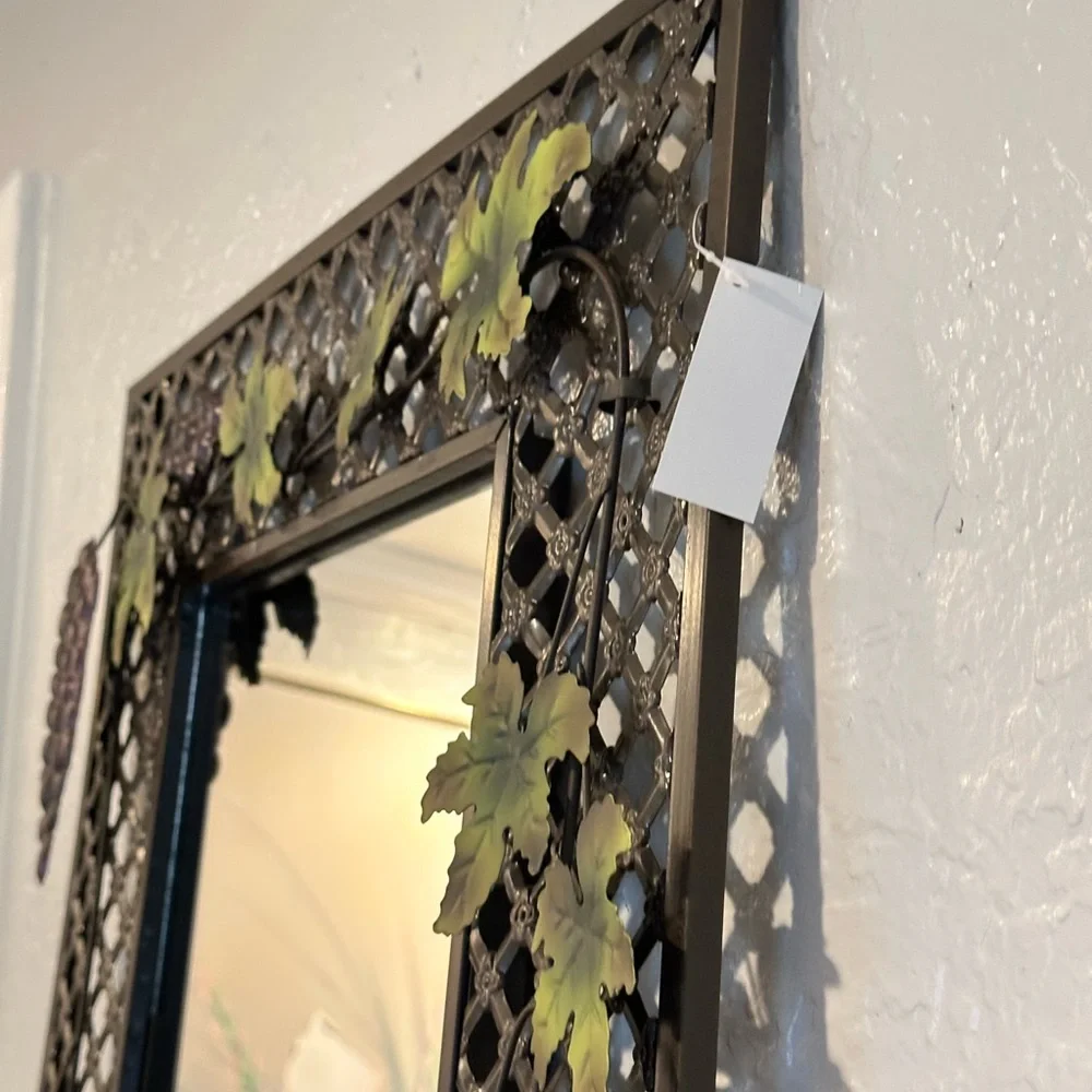 Sonoma Villa Decorative Fruit-Themed Wall Mirror